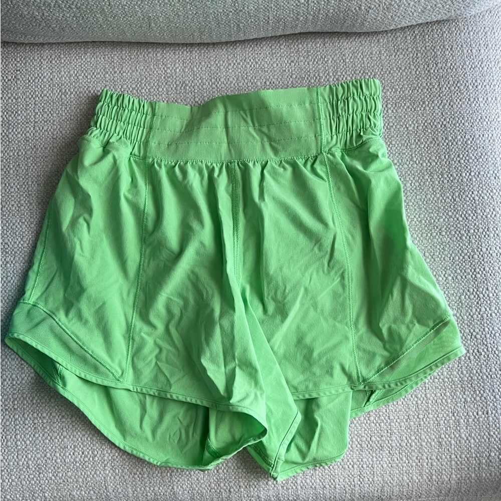 HOTTY HOT HIGH-RISE LINED SHORT 4" (SCREAM GREEN LIGHT)